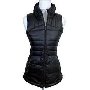 Lululemon Goose Down Puffer Vest – Streamlined Warmth, size small, Pre-Owned